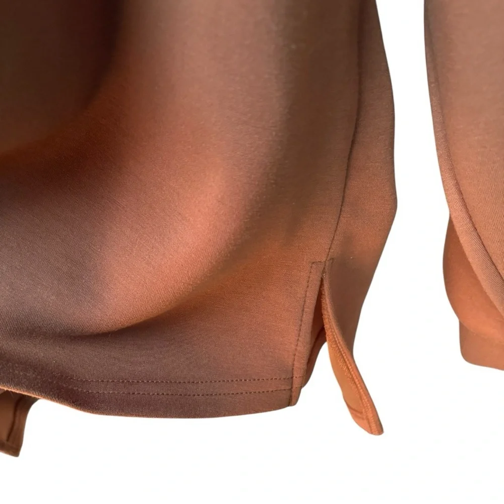 Women's V-Neck Sweater - Rust